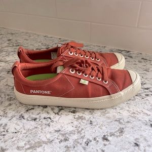 Pantone Orange Cariuma Canvas Sneakers size 9.5